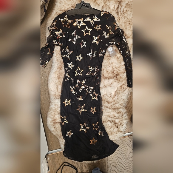 Vince Camuto NWT Black Sequin Star Mesh Dress 8 - Picture 8 of 8